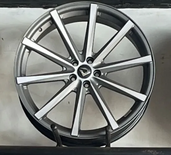 PROMOÇÃO!  Roda Volcano Monaco Aro 18   