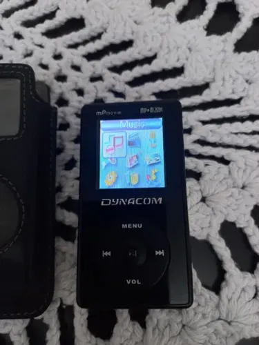 Mp4 antigo Dynacom 