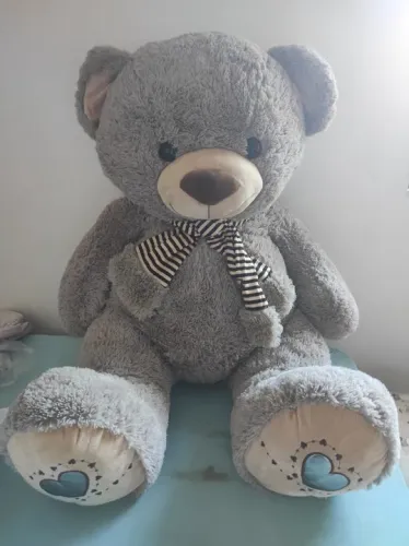 1 Urso De Pelúcia Gigante ( decoração ou para presente)