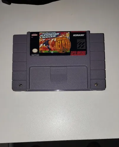 International Superstar Soccer Deluxe - Super Nintendo