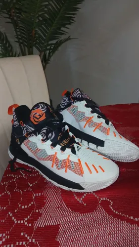 Tênis Adidas Derrick D Rose - Tamanho 40/41