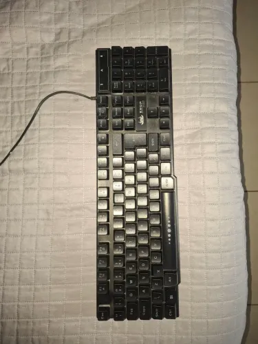 Teclado Gamer com rgb