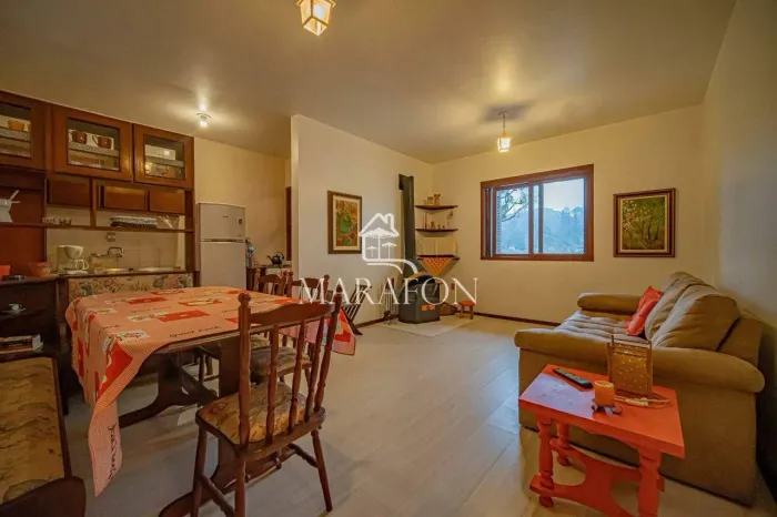 APARTAMENTO À VENDA EM GRAMADO COM UM DORMITÓRIO!