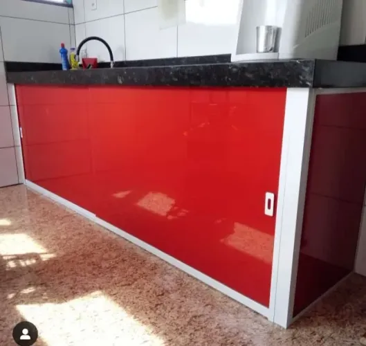 fechamento de vidro para pia