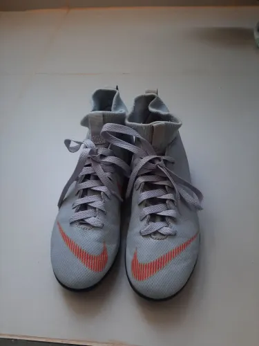 Chuteira Nike Campo de Botinha N°35