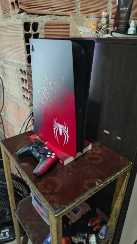 Vendo ou troco no ps5 slim.