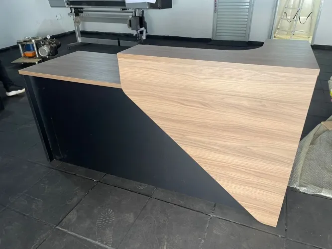 Balcão de atendimento moderno - LOJA IKONMIXOFFICE
