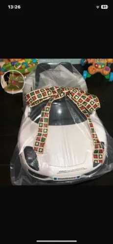 Carro elétrico infantil
