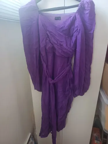 Vestido Lorane Midi Roxo 