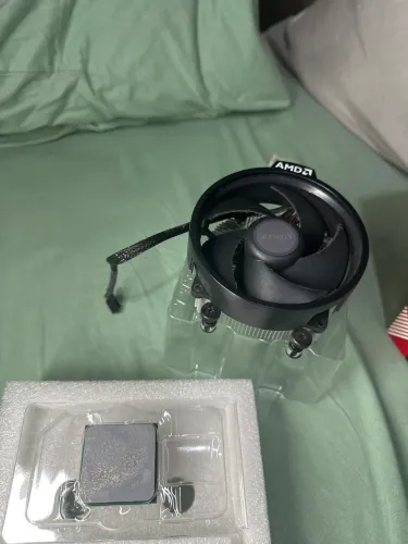 Processador Ryzen 3300x com cooler