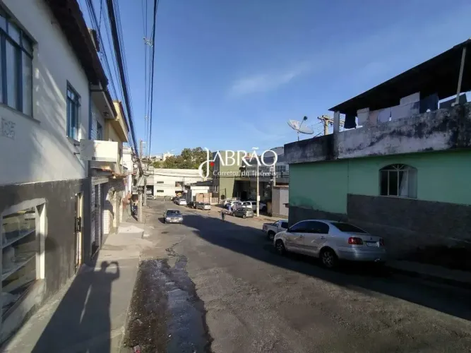 Casa para aluguel, 3 quartos, Pontilhão - Barbacena/MG