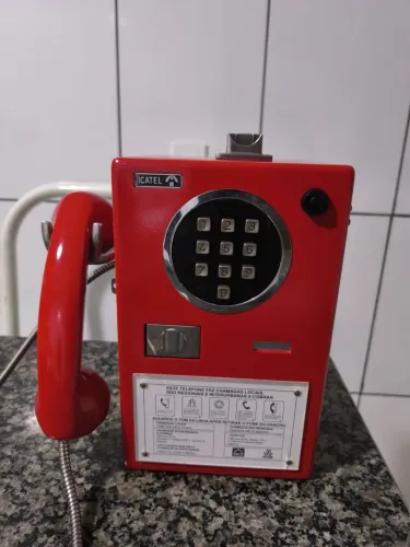 Telefone antigo