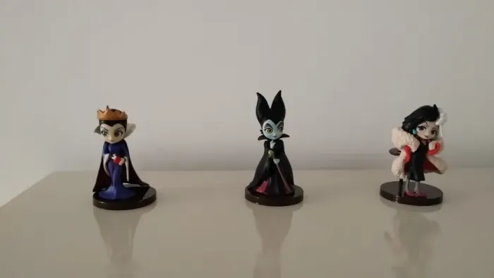 Miniaturas bonecas Vilãs da Disney