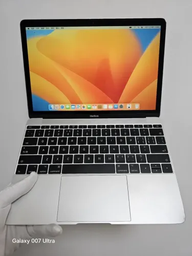 macbook retina 2017
