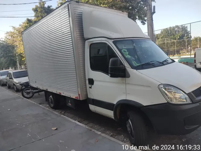 Frete mudança carreto
