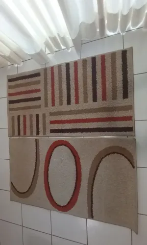 Par de Tapetes Decorativos Modernos.