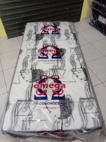 Cama box Solteiro com Espuma conjugadas. 