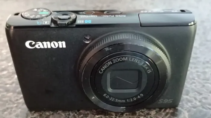 CAMERA FOTOGRAFICA CANON  POWER SHOT S95