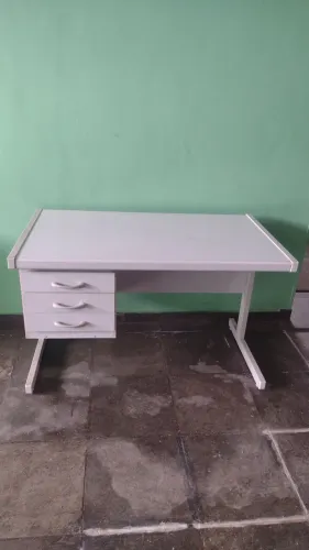 Mesa escritório MDF