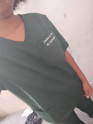 Plantonista cuidadora de pessoas acompanhante hospitalar 