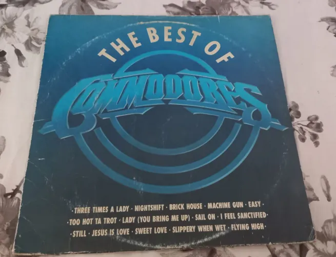 LP disco vinil the best commodores toca disco radiola vitrola som antigo 3x1 tape deck 