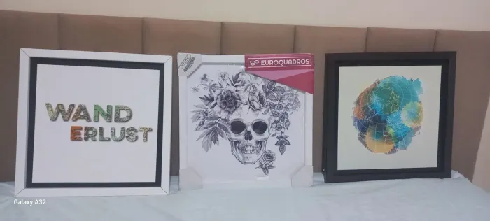 3 por 55 reais QUADROS NOVOS na embalagem