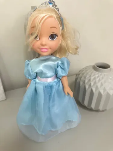 Boneca Cinderela Princesa Disney