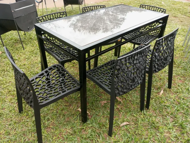 Mesa para cozinha com 6 cadeiras