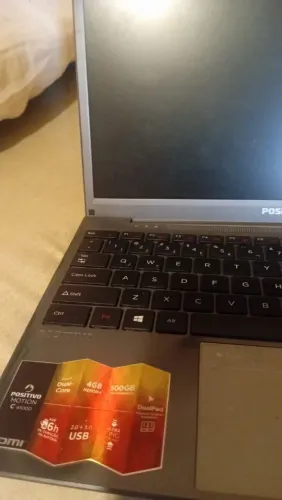 Notebook Positivo motion C4500D