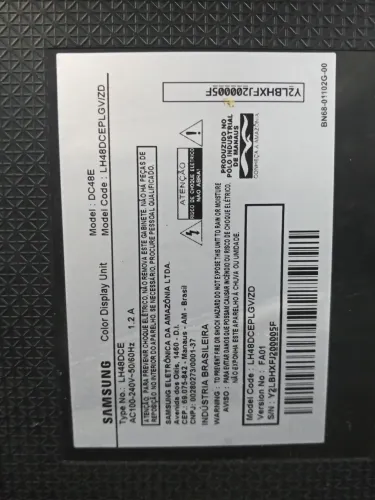 Monitor profissional Samsung 48 pol DC48E