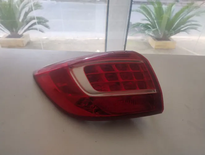 lanterna da Sportage lado motorista 2010/2011/2012 original
