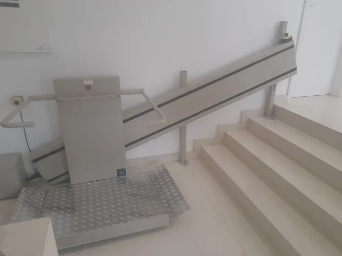 plataforma de plano inclinado (elevador de escada)