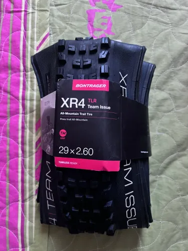 Pneu bontrager XR4 29 2.6 All Mountain!