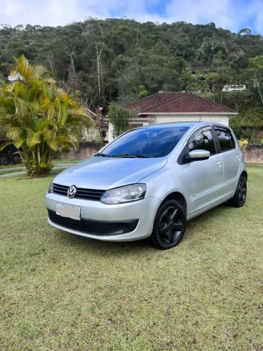 Volkswagen Fox 1.0 MI Total Flex 8V 5P 2013