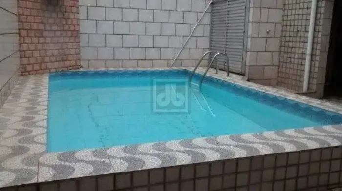 Freguesia - Estr. do Bananal - Casa Linear - 3 Quartos (1 Suíte) - 252m² - Piscina - JBJ69
