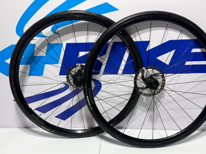 RODAS BONTRAGER PARADIGM SPEED DISC 12 MM SEMI NOVAS 