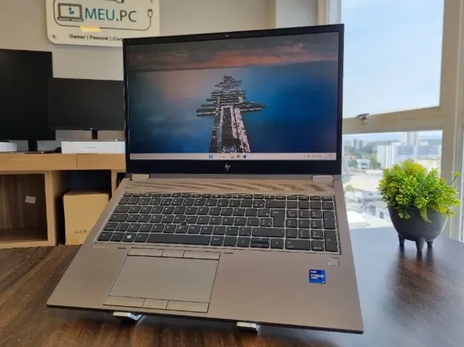 Notebook HP ZBook Fury 15 G8 - Core i9 | 11ª geração | 1TB SSD | 16GB DDR4 | 15,6"