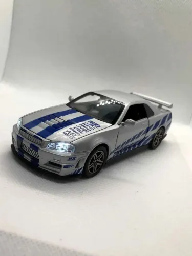 miniatura Skyline R34 Velozes e Furiosos