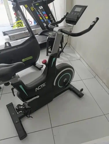 Bike Spinning Magnética E35 ACTE
