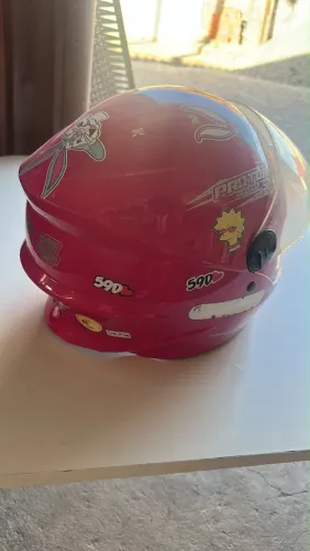 Capacete numero 58