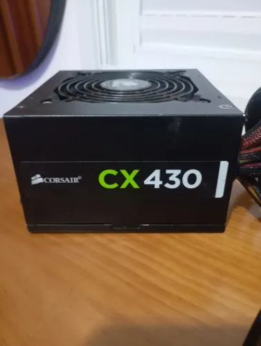 Fonte 430w Corsair