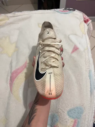 Chuteira nike