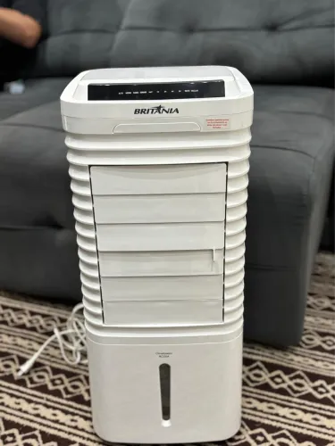 Climatizador Britânia 4 em 1
