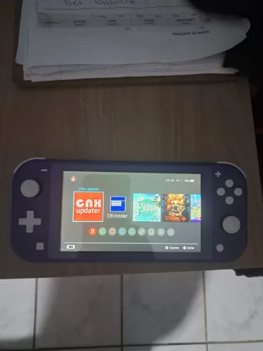 Vendo Nintendo Switch Light com 128gb via chip