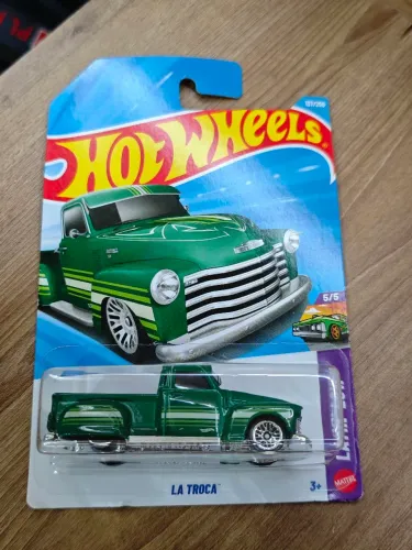 Hotwheels - Lá troca - caminhonete clássica