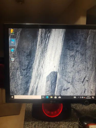 Monitor