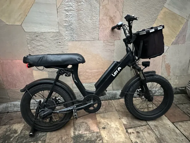 Bicicleta Lev Cruiser