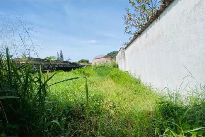 Terreno à Venda no Guaiúba  Guarujá/SP - Próximo à Praia do Tombo | 523 m² | Pronto para c