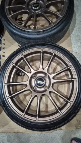 Jogo de Rodas OZ Aro 17 Bronze + Pneus <br>