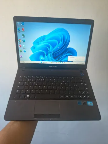 Notebook Samsung core i5 com 8gb ram, SSD. Garantia e entrega!